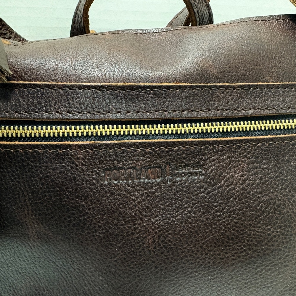Portland Leather Goods Tote Backpack - Classic - Picture 6 of 7